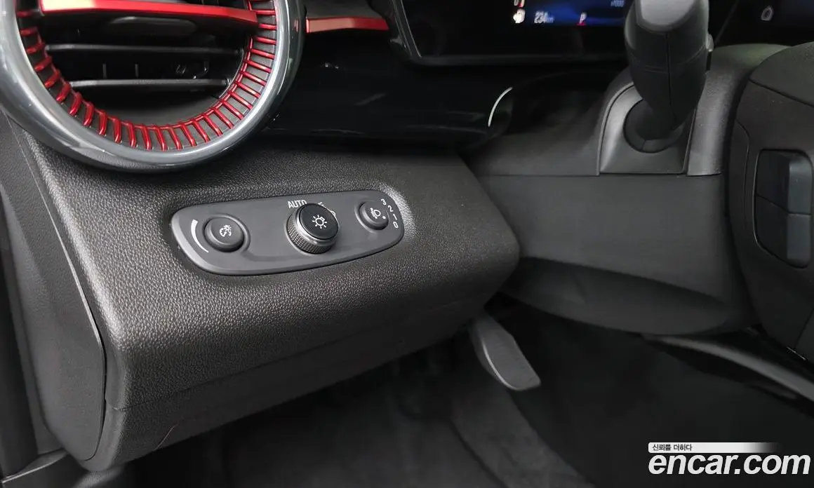 Chevrolet Trax 2023 1.2 автомат (гидро), фото 18