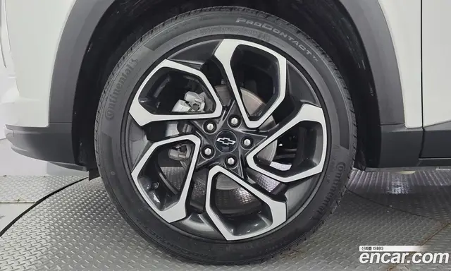 Chevrolet Trax 2023 1.2 автомат (гидро), миниатюра 5