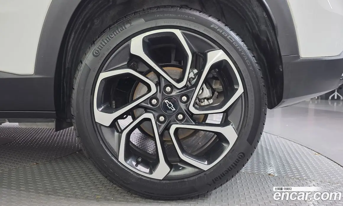 Chevrolet Trax 2023 1.2 автомат (гидро), фото 7
