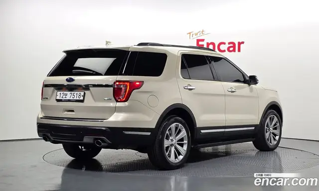 Ford Explorer 2018 2.3 автомат (гидро), миниатюра 2 Ford Explorer 2018 2.3 автомат (гидро), миниатюра 2
