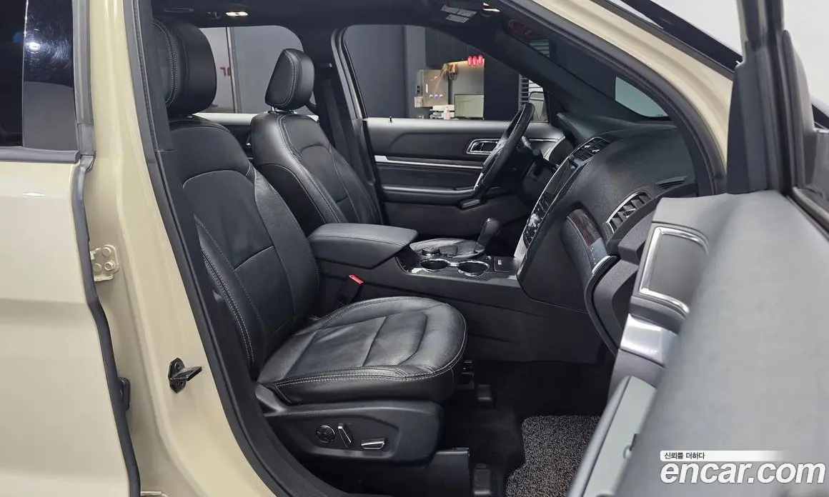 Ford Explorer 2018 2.3 автомат (гидро), фото 17 Ford Explorer 2018 2.3 автомат (гидро), фото 17