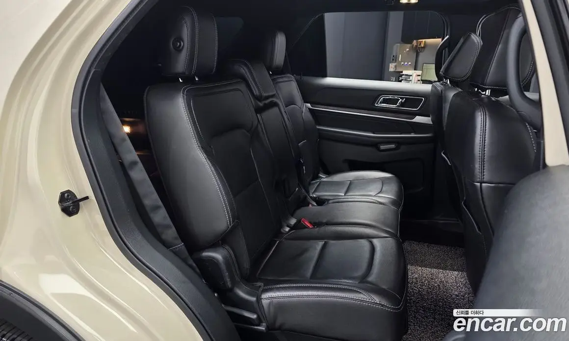 Ford Explorer 2018 2.3 автомат (гидро), фото 18 Ford Explorer 2018 2.3 автомат (гидро), фото 18