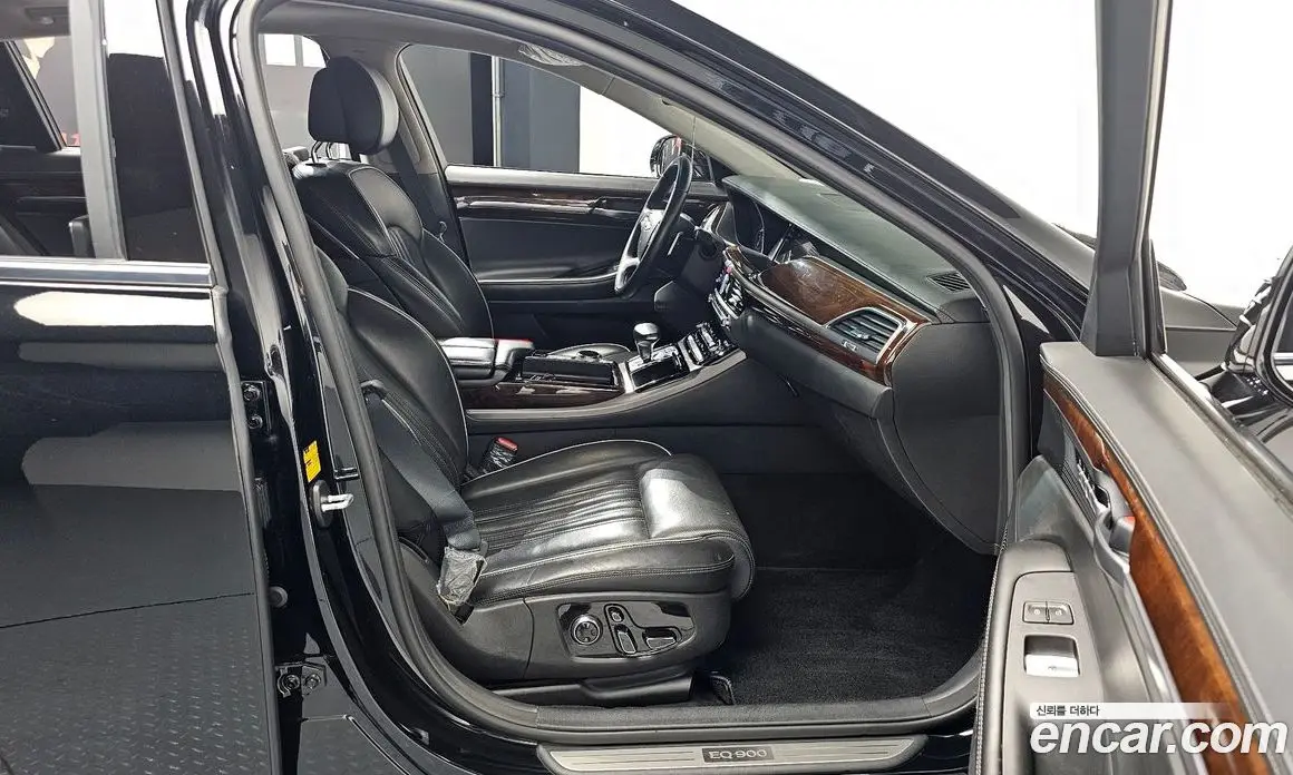 Genesis EQ900 2016 5.0 автомат (гидро), фото 15