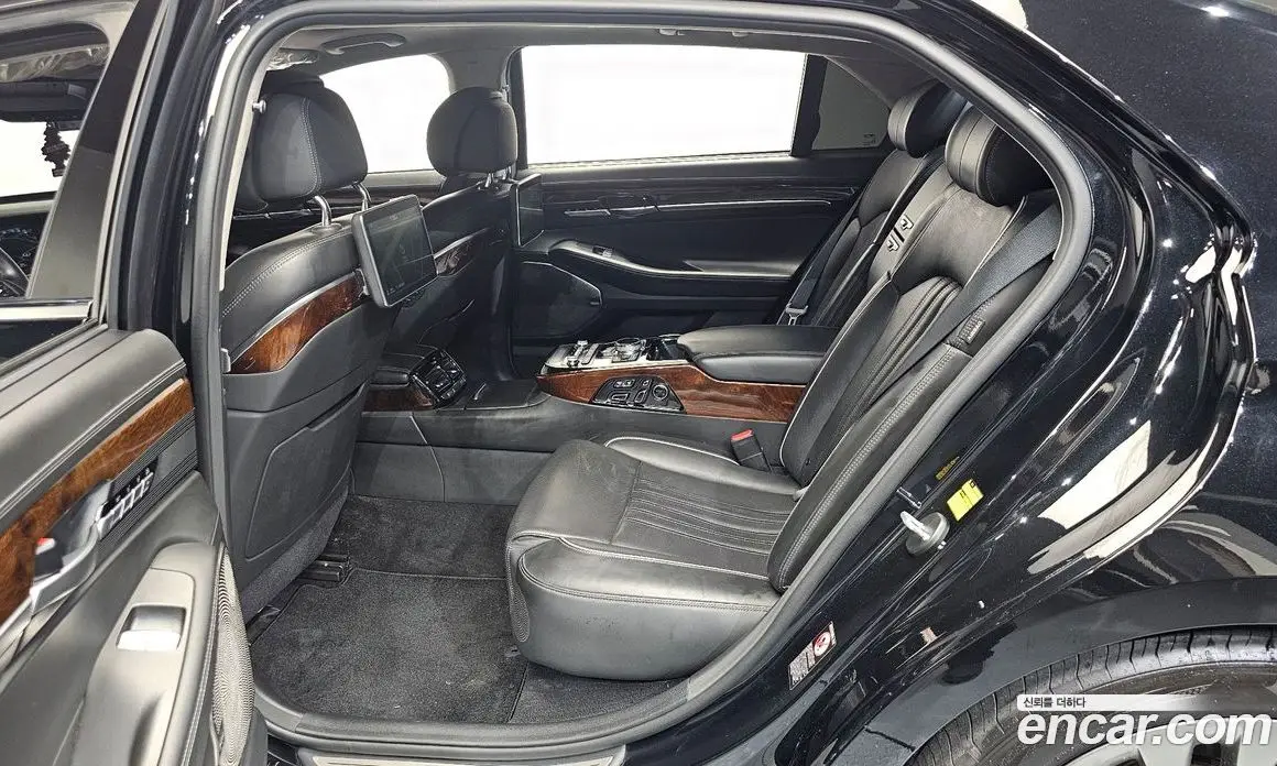 Genesis EQ900 2016 5.0 автомат (гидро), фото 16
