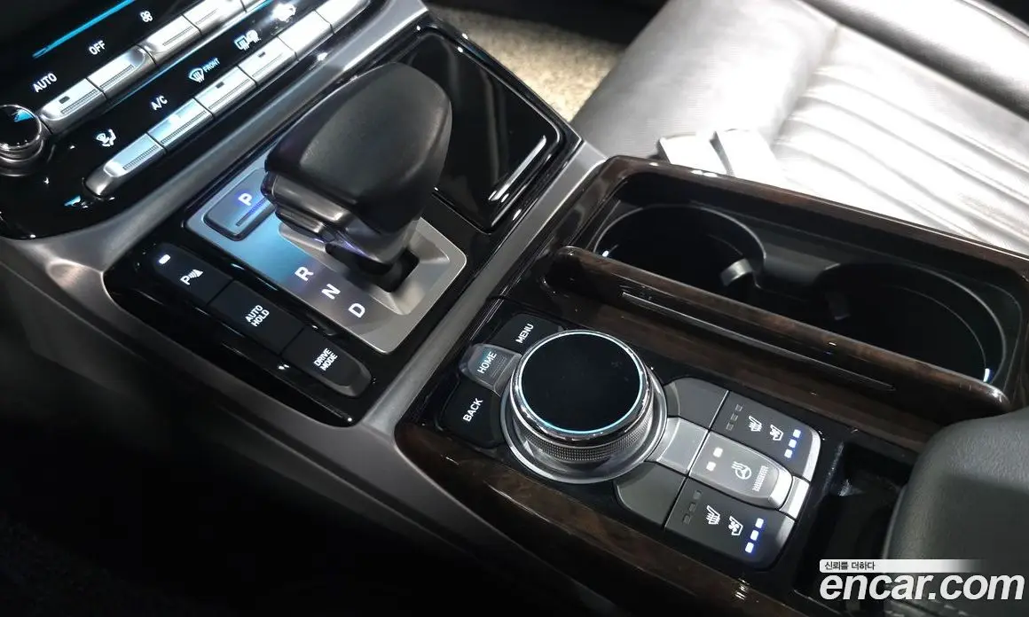Genesis EQ900 2017 3.8 автомат (гидро), фото 12 Genesis EQ900 2017 3.8 автомат (гидро), фото 12