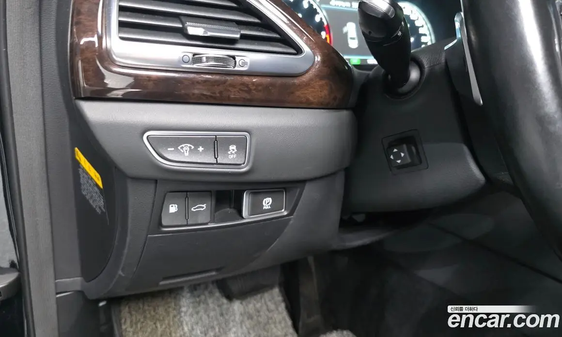 Genesis EQ900 2017 3.8 автомат (гидро), фото 20 Genesis EQ900 2017 3.8 автомат (гидро), фото 20