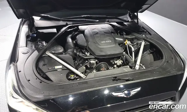 Genesis EQ900 2017 3.8 автомат (гидро), миниатюра 6 Genesis EQ900 2017 3.8 автомат (гидро), миниатюра 6