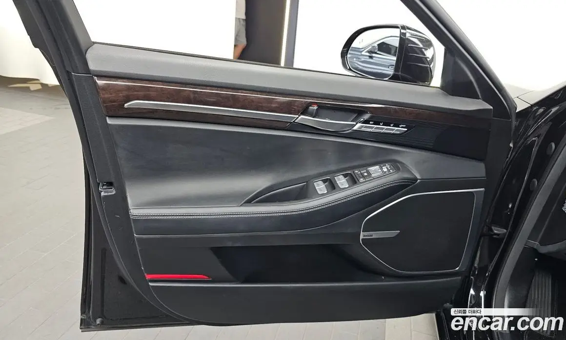Genesis EQ900 2018 3.8 автомат (гидро), фото 14 Genesis EQ900 2018 3.8 автомат (гидро), фото 14