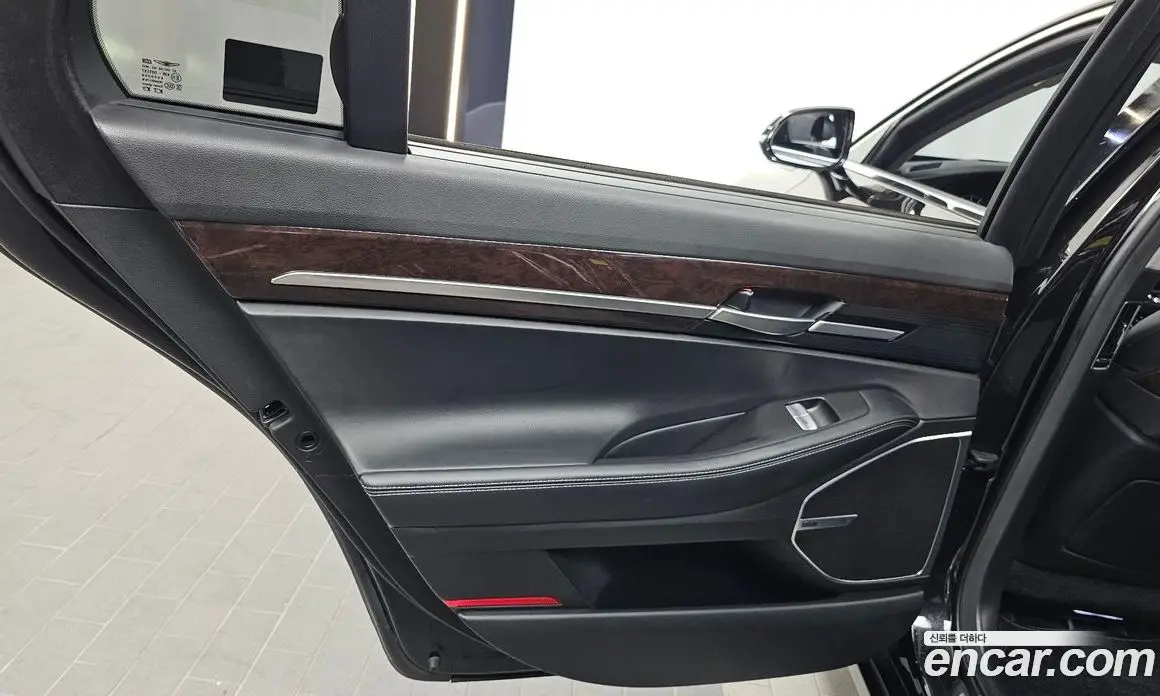 Genesis EQ900 2018 3.8 автомат (гидро), фото 15 Genesis EQ900 2018 3.8 автомат (гидро), фото 15