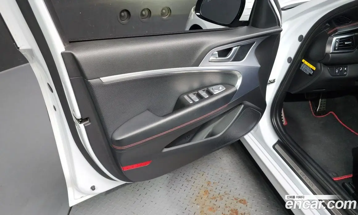 Genesis G70 2018 2.0 автомат (гидро), фото 14
