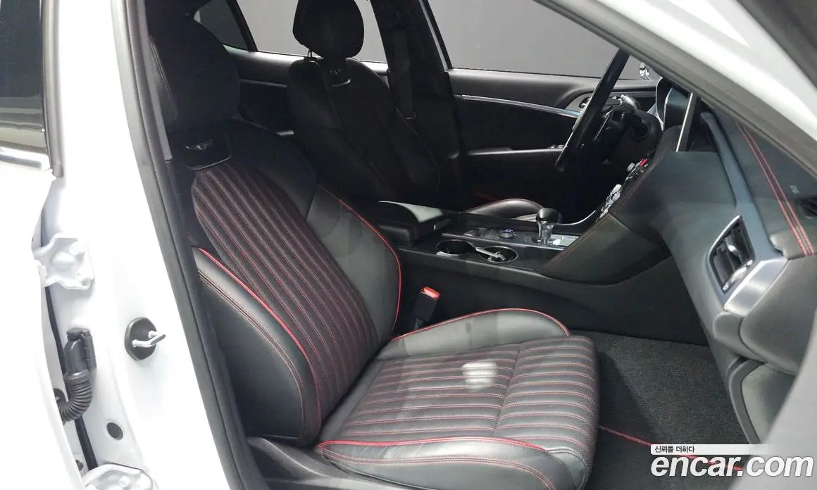 Genesis G70 2018 2.0 автомат (гидро), фото 16