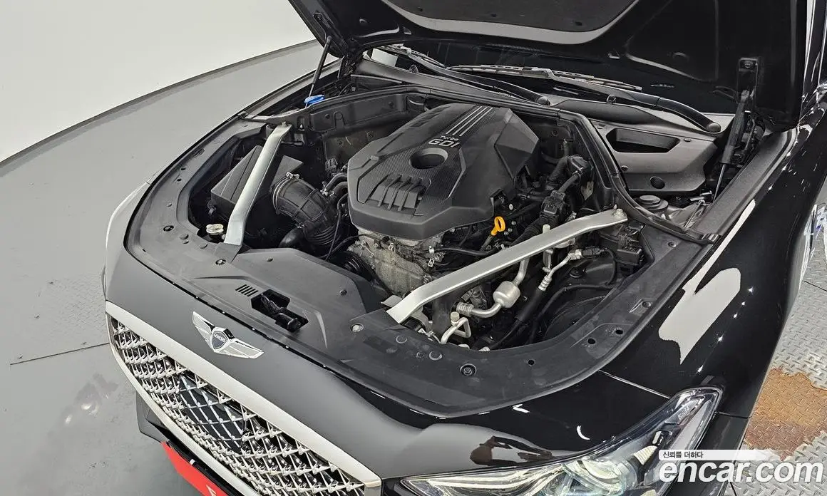 Genesis G70 2018 2.0 автомат (гидро), фото 5 Genesis G70 2018 2.0 автомат (гидро), фото 5