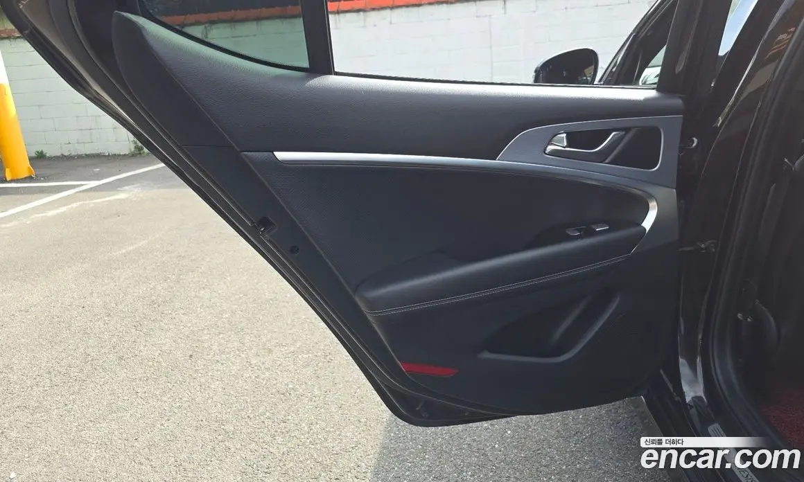 Genesis G70 2018 3.3 автомат (гидро), фото 15 Genesis G70 2018 3.3 автомат (гидро), фото 15