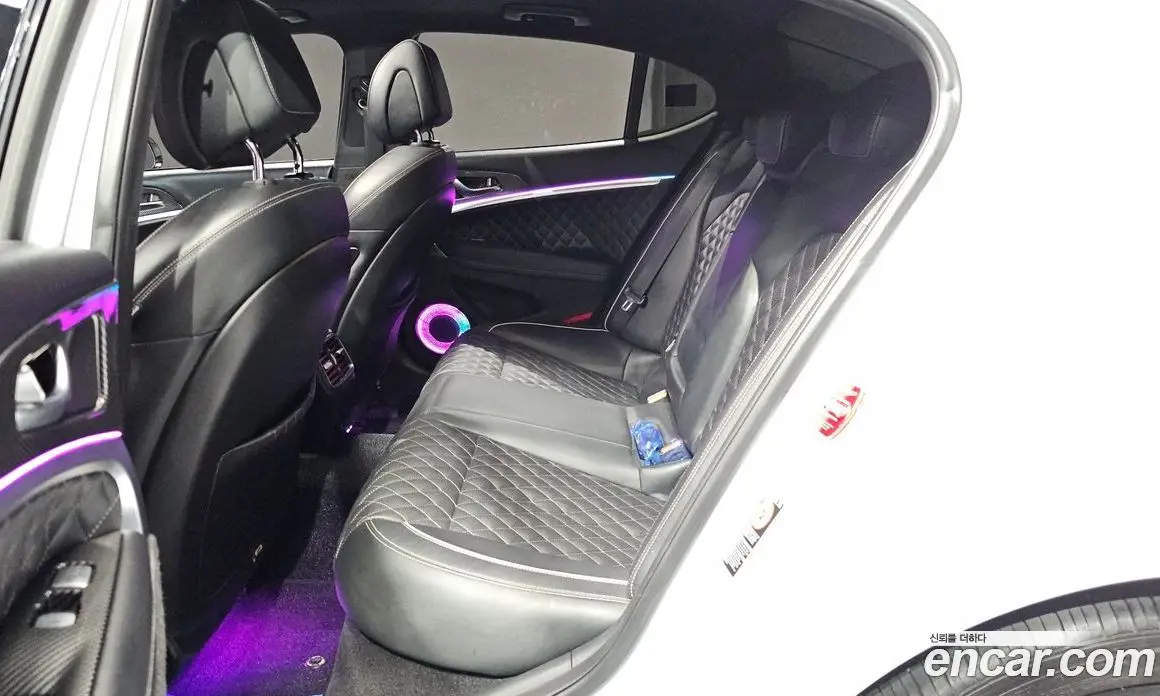 Genesis G70 2019 2.0 автомат (гидро), фото 16