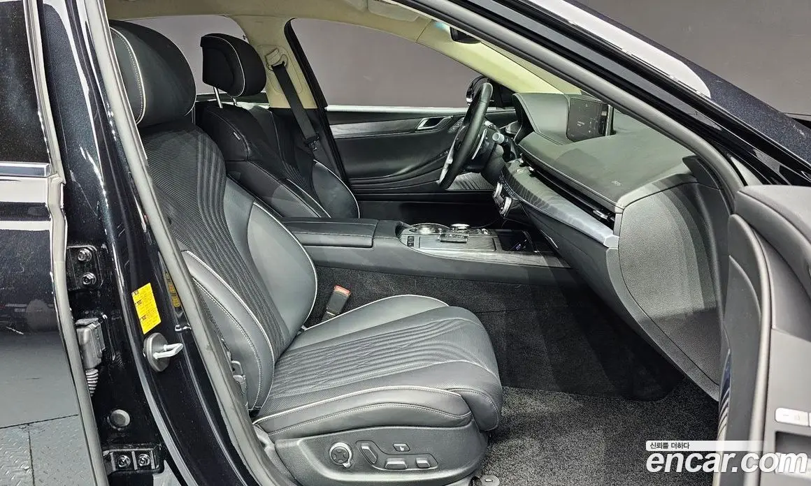Genesis G80 2022 3.5 автомат (гидро), фото 18 Genesis G80 2022 3.5 автомат (гидро), фото 18