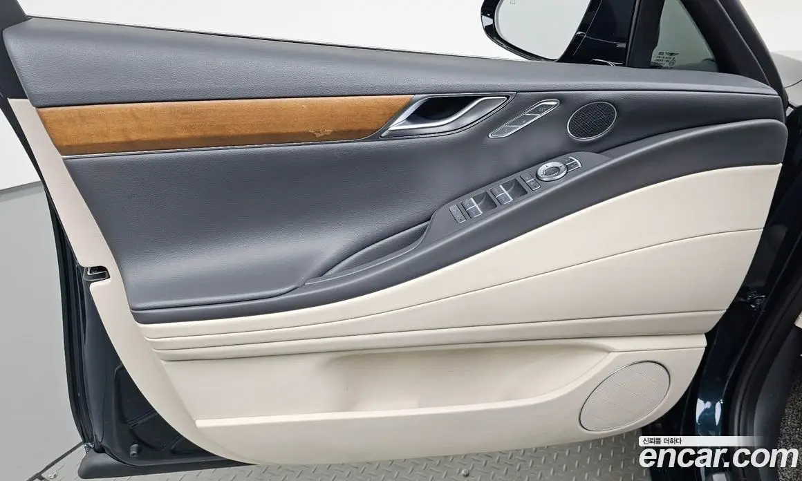 Genesis G80 2023 2.5 автомат (гидро), фото 13
