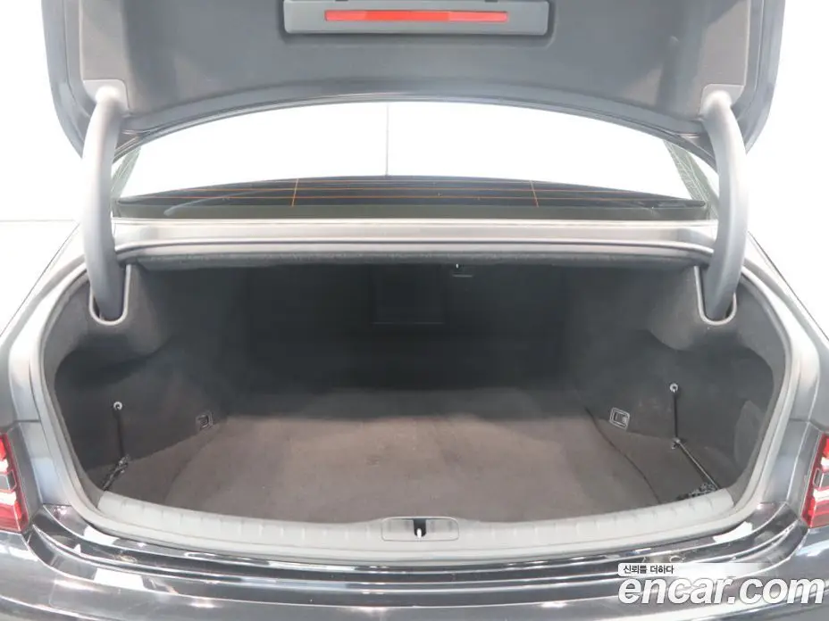 Genesis G80 2023 3.5 автомат (гидро), фото 7 Genesis G80 2023 3.5 автомат (гидро), фото 7