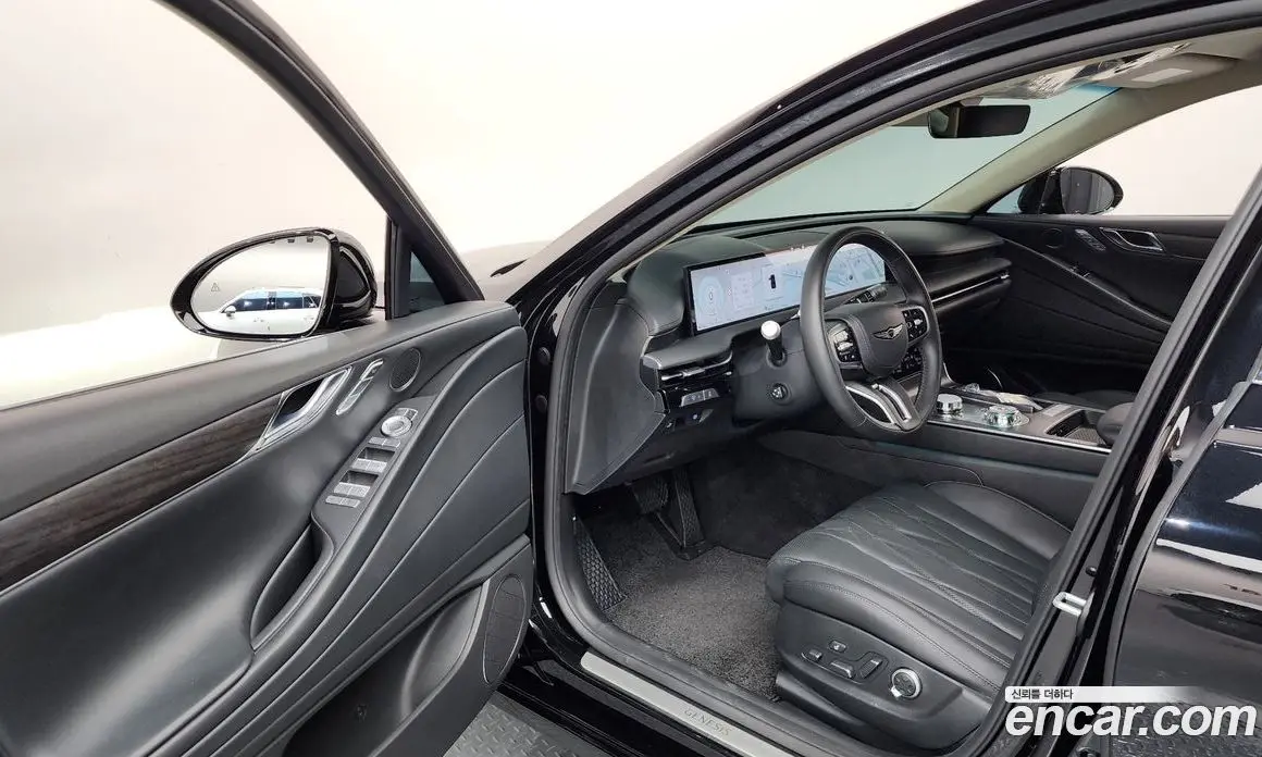 Genesis G80 2024 2.5 автомат (гидро), фото 13