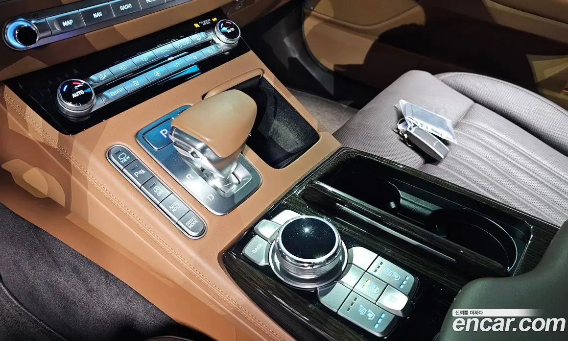 Genesis G90 2021 3.8 автомат (гидро), фото 12 Genesis G90 2021 3.8 автомат (гидро), фото 12