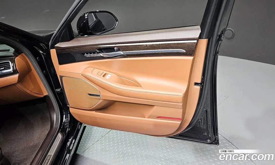 Genesis G90 2021 3.8 автомат (гидро), фото 15 Genesis G90 2021 3.8 автомат (гидро), фото 15