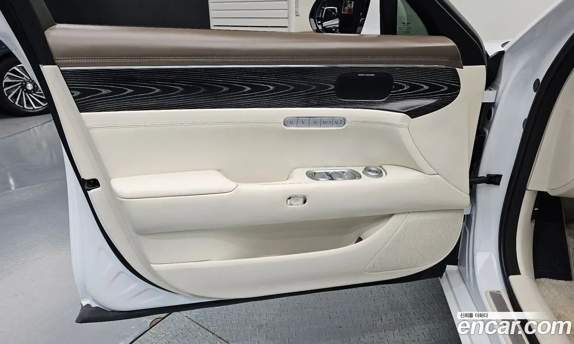 Genesis G90 2022 3.5 автомат (гидро), фото 14 Genesis G90 2022 3.5 автомат (гидро), фото 14
