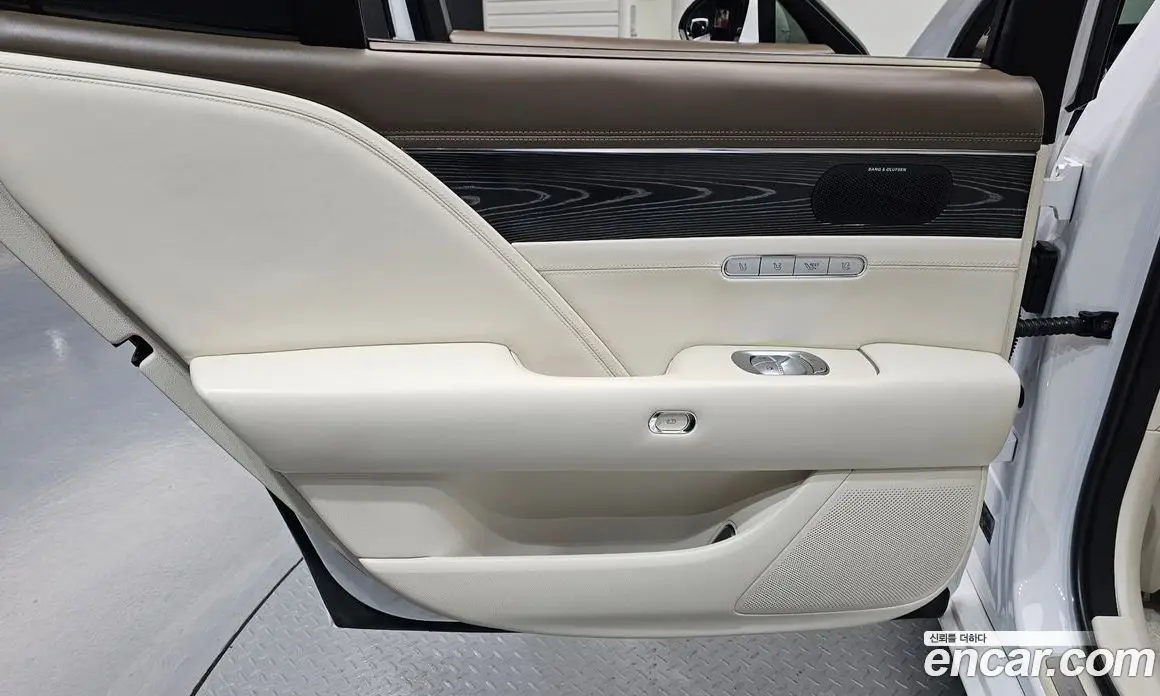Genesis G90 2022 3.5 автомат (гидро), фото 15 Genesis G90 2022 3.5 автомат (гидро), фото 15