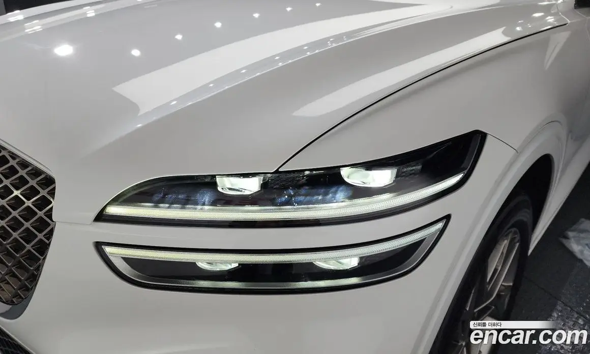 Genesis GV70 2021 2.5 автомат (гидро), фото 7 Genesis GV70 2021 2.5 автомат (гидро), фото 7