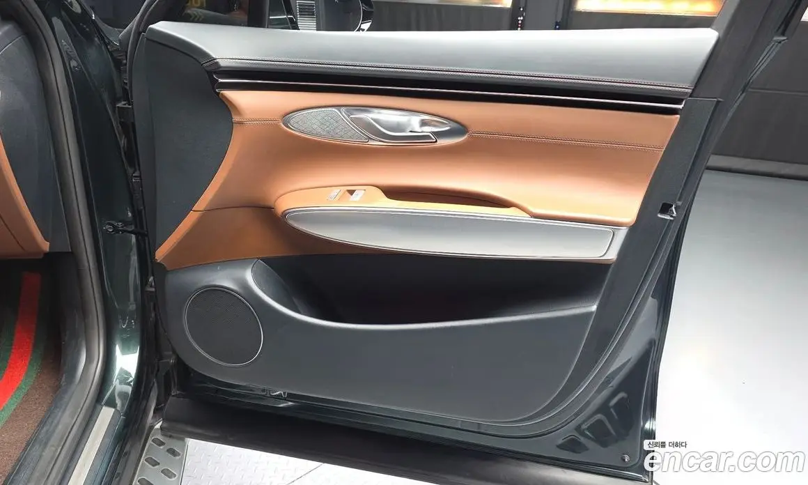Genesis GV70 2021 2.5 автомат (гидро), фото 14