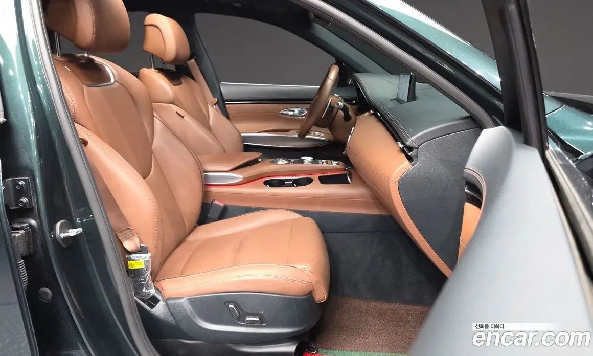 Genesis GV70 2021 2.5 автомат (гидро), фото 17