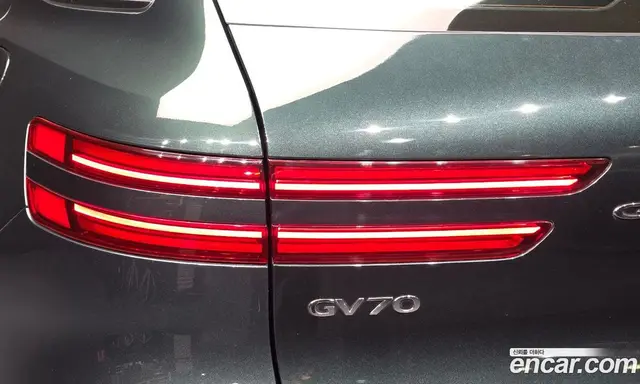 Genesis GV70 2021 2.5 автомат (гидро), миниатюра 9