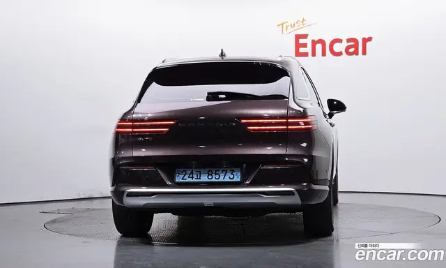 Genesis GV70 2022 0.1 автомат (гидро), миниатюра 3 Genesis GV70 2022 0.1 автомат (гидро), миниатюра 3