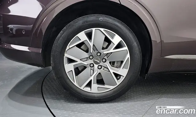 Genesis GV70 2022 0.1 автомат (гидро), миниатюра 4 Genesis GV70 2022 0.1 автомат (гидро), миниатюра 4