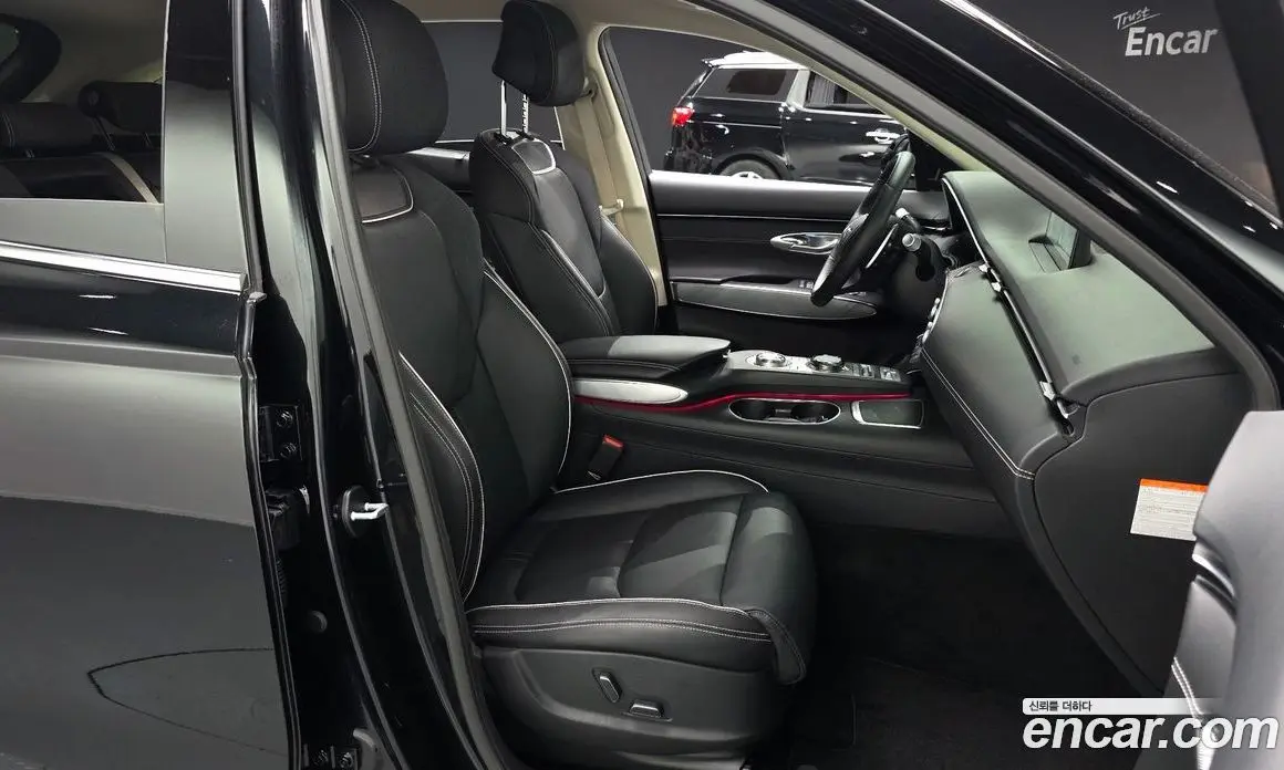 Genesis GV70 2022 0.1 автомат (гидро), фото 17 Genesis GV70 2022 0.1 автомат (гидро), фото 17