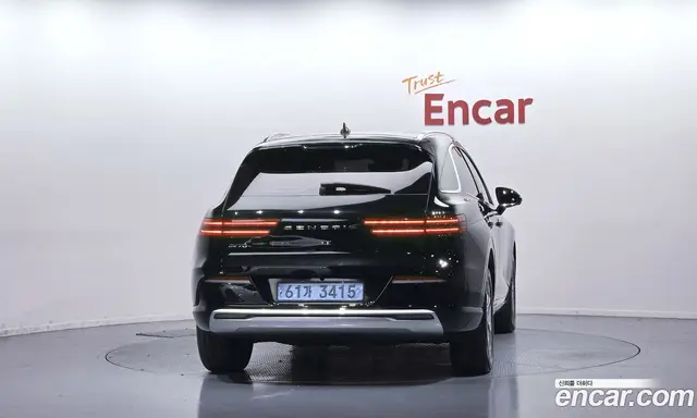 Genesis GV70 2022 0.1 автомат (гидро), миниатюра 4 Genesis GV70 2022 0.1 автомат (гидро), миниатюра 4