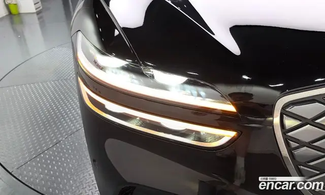 Genesis GV70 2022 0.1 автомат (гидро), миниатюра 8 Genesis GV70 2022 0.1 автомат (гидро), миниатюра 8