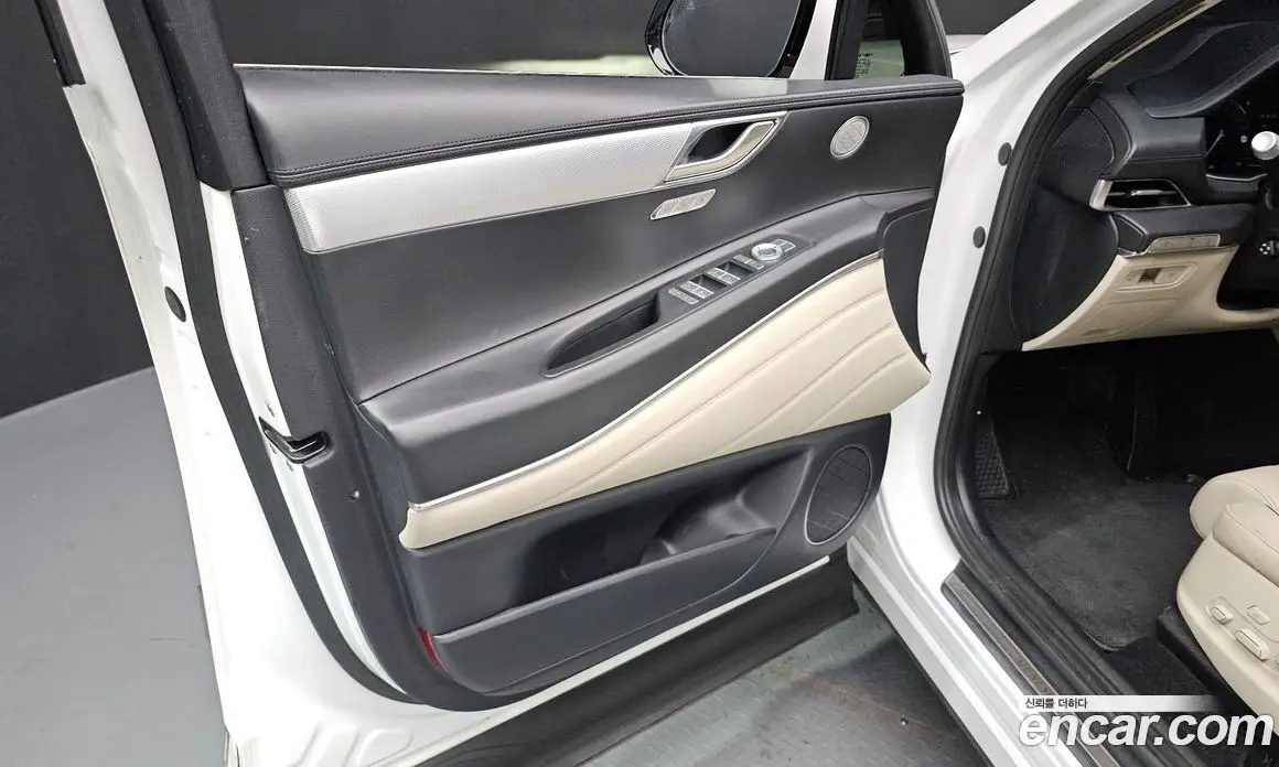 Genesis GV80 2022 3.0 автомат (гидро), фото 14