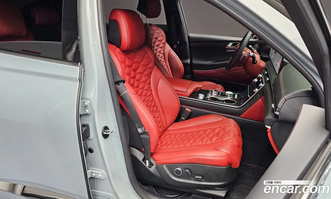 Genesis GV80 2024 2.5 автомат (гидро), фото 16