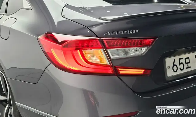 Honda Accord 2018 2.0 автомат (гидро), миниатюра 9