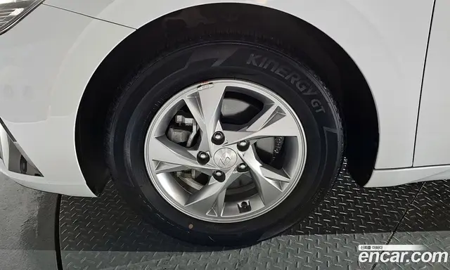 Hyundai Avante 2022 1.6 автомат (гидро), миниатюра 5