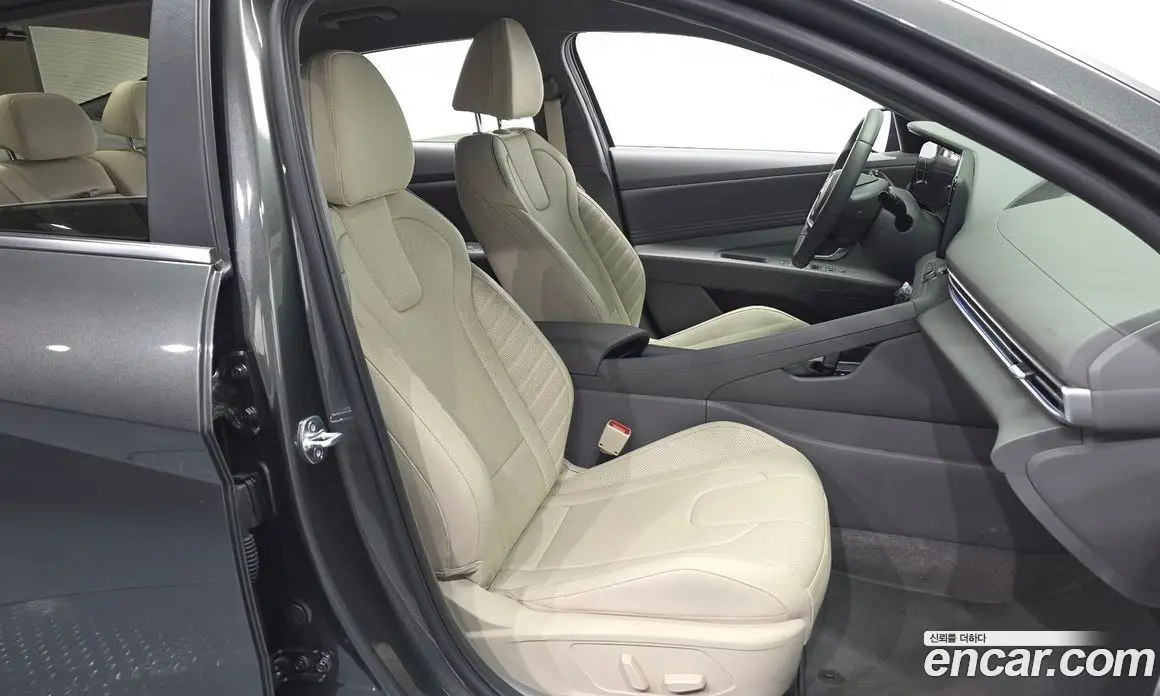 Hyundai Avante 2022 1.6 автомат (гидро), фото 18 Hyundai Avante 2022 1.6 автомат (гидро), фото 18