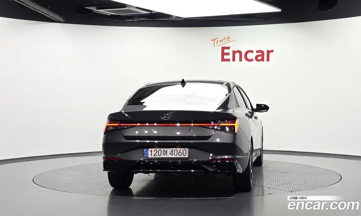Hyundai Avante 2022 1.6 автомат (гидро), фото 4 Hyundai Avante 2022 1.6 автомат (гидро), фото 4