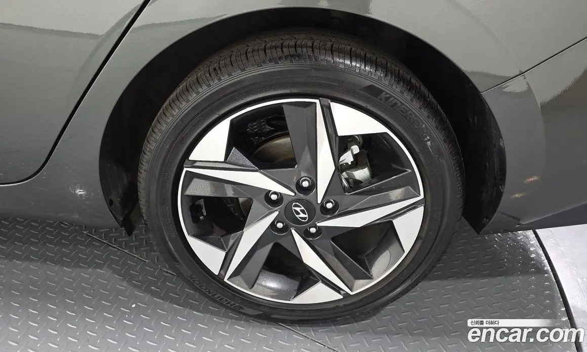Hyundai Avante 2022 1.6 автомат (гидро), фото 7 Hyundai Avante 2022 1.6 автомат (гидро), фото 7