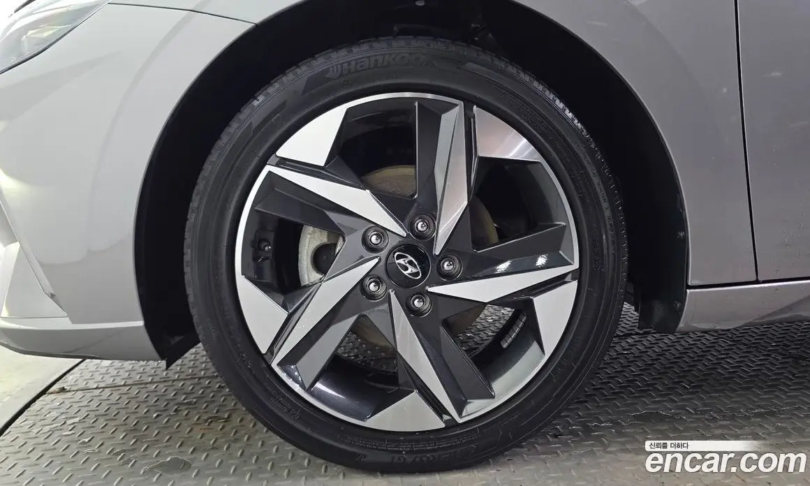 Hyundai Avante 2022 1.6 автомат (гидро), фото 5 Hyundai Avante 2022 1.6 автомат (гидро), фото 5
