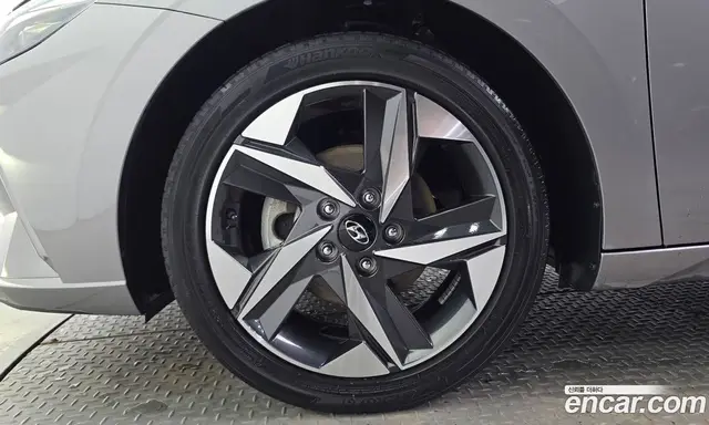 Hyundai Avante 2022 1.6 автомат (гидро), миниатюра 5 Hyundai Avante 2022 1.6 автомат (гидро), миниатюра 5