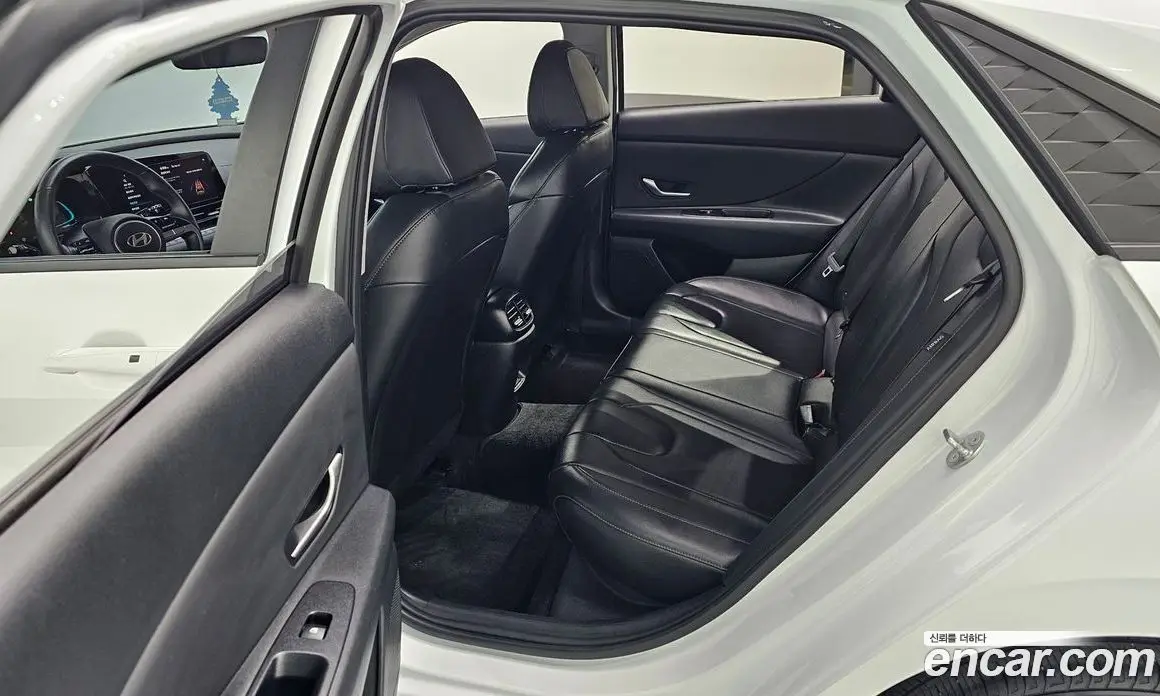 Hyundai Avante 2024 1.6 автомат (гидро), фото 16 Hyundai Avante 2024 1.6 автомат (гидро), фото 16