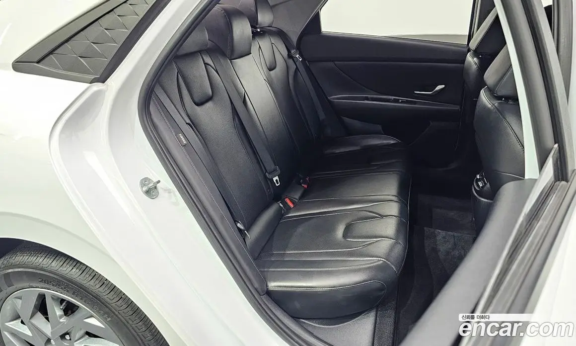 Hyundai Avante 2024 1.6 автомат (гидро), фото 17 Hyundai Avante 2024 1.6 автомат (гидро), фото 17