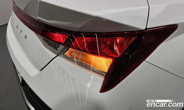 Hyundai Avante 2024 1.6 автомат (гидро), миниатюра 9 Hyundai Avante 2024 1.6 автомат (гидро), миниатюра 9
