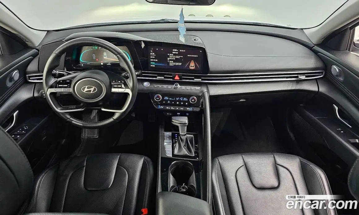 Hyundai Avante 2024 1.6 автомат (гидро), фото 10 Hyundai Avante 2024 1.6 автомат (гидро), фото 10