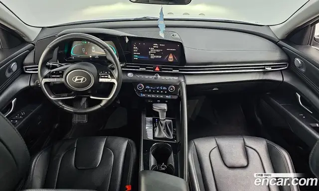 Hyundai Avante 2024 1.6 автомат (гидро), миниатюра 10 Hyundai Avante 2024 1.6 автомат (гидро), миниатюра 10
