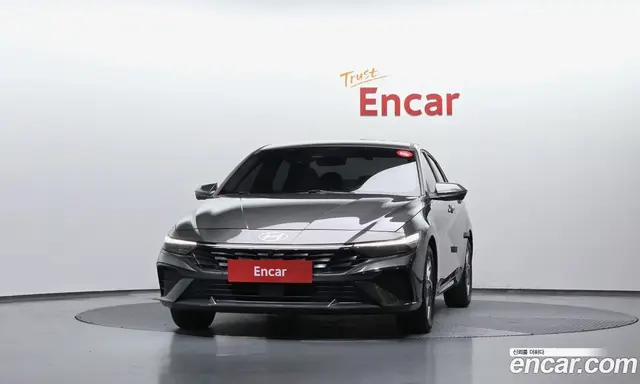 Hyundai Avante 2024 1.6 автомат (гидро), миниатюра 3 Hyundai Avante 2024 1.6 автомат (гидро), миниатюра 3